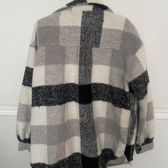 Cotton-On Shacket - Picture 3 of 3